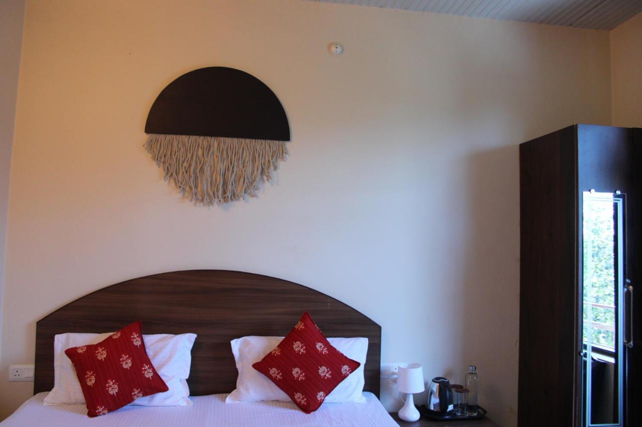 Aditya Homestay Bir-Billing Surrounded By Mountains Εξωτερικό φωτογραφία