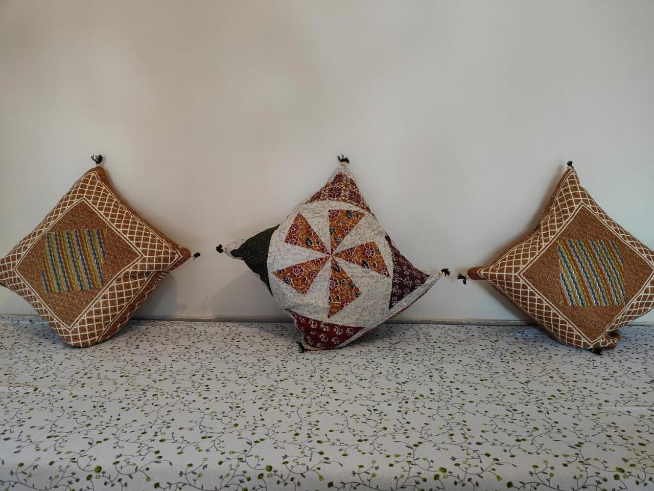 Aditya Homestay Bir-Billing Surrounded By Mountains Εξωτερικό φωτογραφία